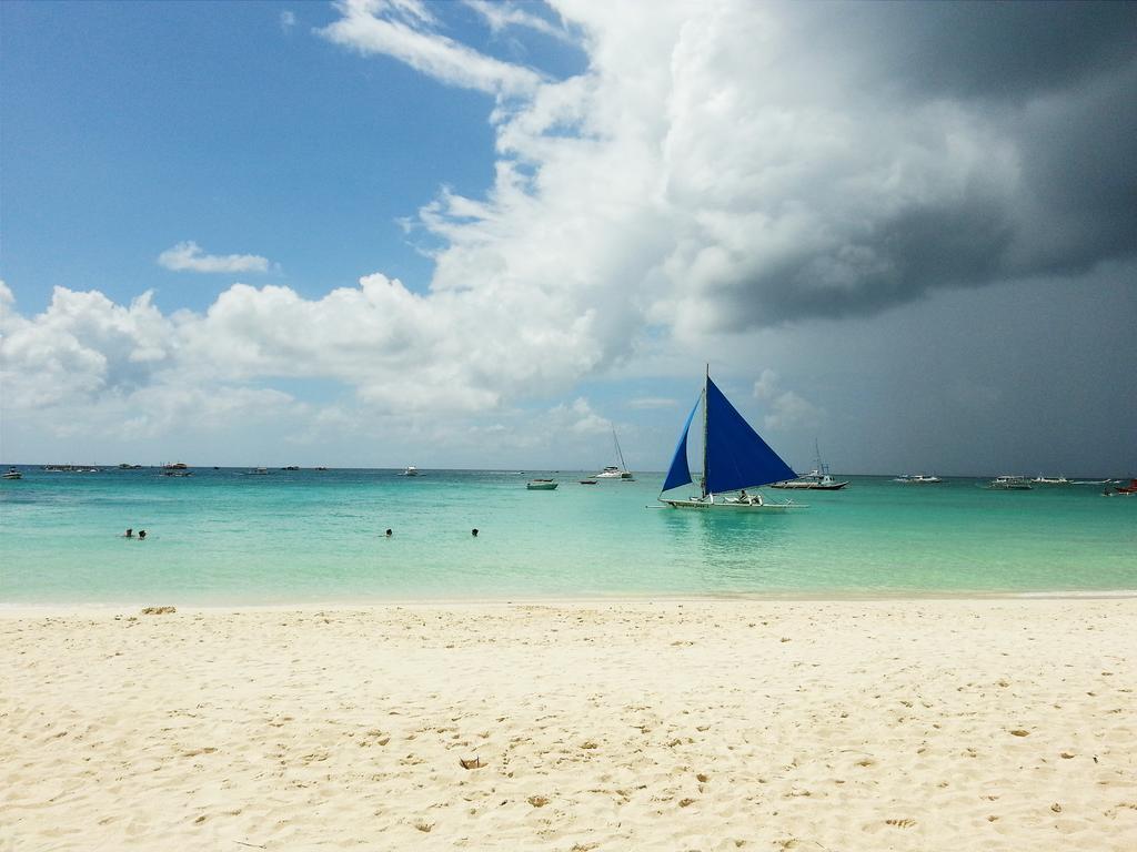 812 Angol Boracay Exterior photo